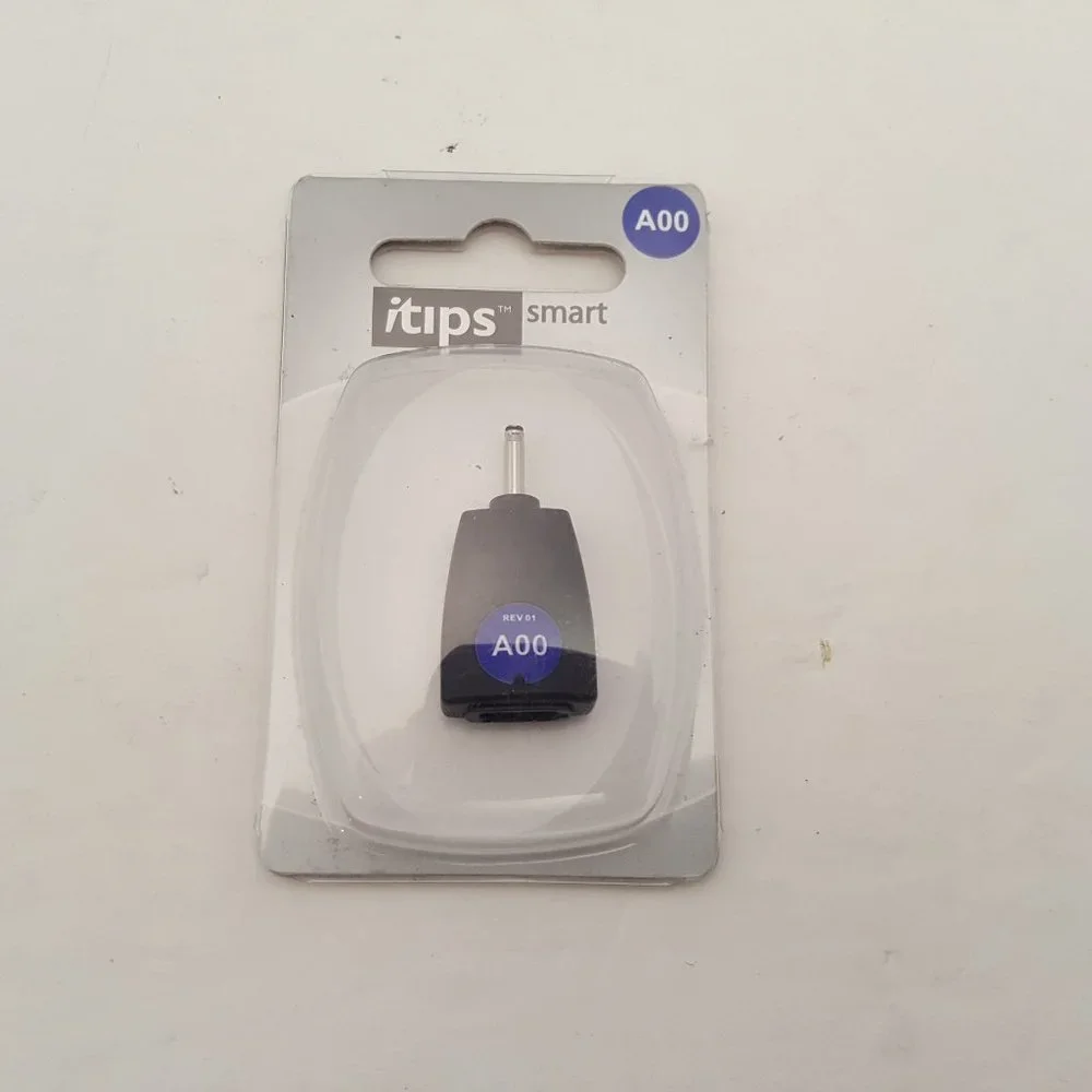 Radio Shack / itips Smart Connector | A00 REV 01 | 5.1V 1.1A Output